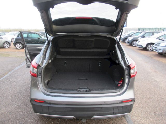 Nissan Nissan Qashqai II (J11) 1.5 DCI 110ch N-Connecta