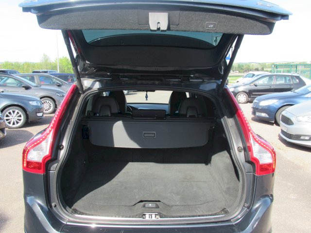 Volvo Volvo XC60  D5 215ch AWD Summum Geartronic
