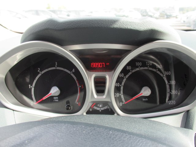 Ford Ford Fiesta IV 1.6 TDCi 95ch FAP Trend 5p