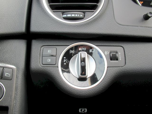 Mercedes-Benz Mercedes-Benz Classe C  200 Avantgarde 7G-Tronic