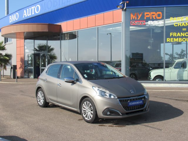 Peugeot Peugeot 208  1.6 BlueHDi 100ch Allure 5p