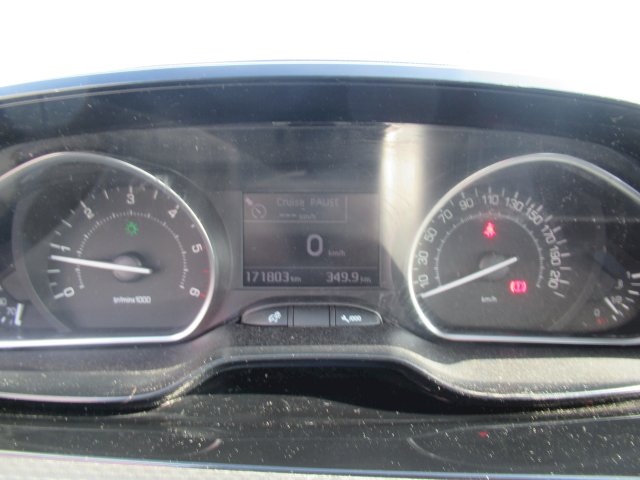 Peugeot Peugeot 208  1.6 BlueHDi 100ch Allure 5p