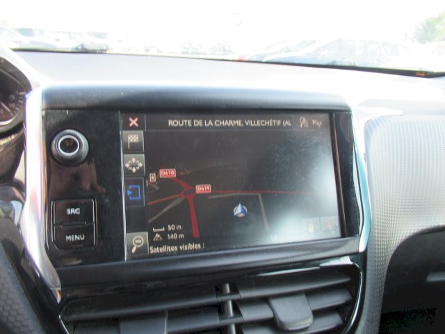 Peugeot Peugeot 208  1.6 BlueHDi 100ch Allure 5p