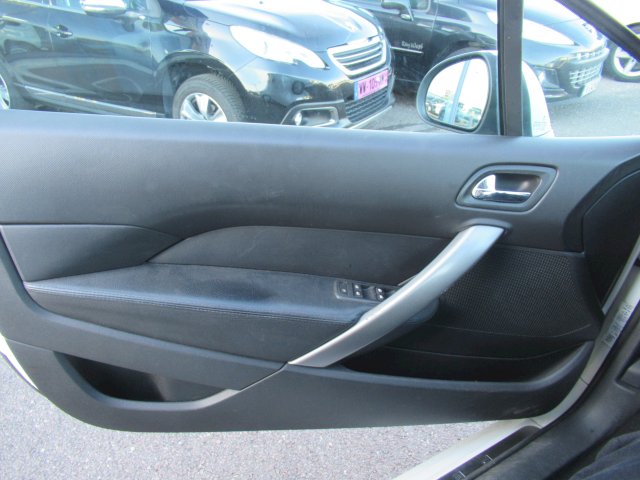 Peugeot Peugeot 308 CC  1.6 HDi112 FAP Sport Pack