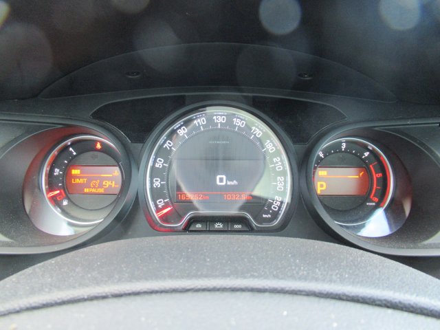 Citroën Citroën C5 II 2.0 BlueHDi 180ch Hydractive Millenium Business S&S EAT6