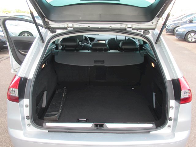 Citroën Citroën C5 II 2.0 BlueHDi 180ch Hydractive Millenium Business S&S EAT6
