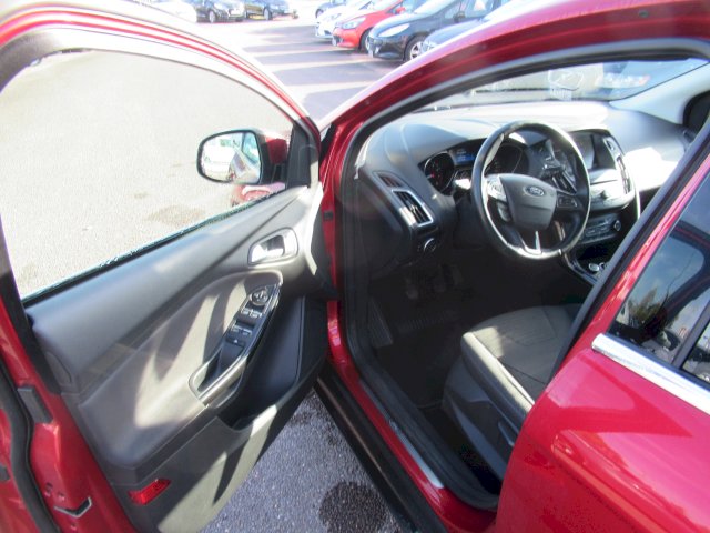 Ford Ford Focus II 1.0 EcoBoost 125 Titanium S&S