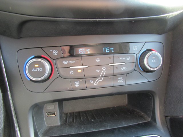 Ford Ford Focus II 1.0 EcoBoost 125 Titanium S&S
