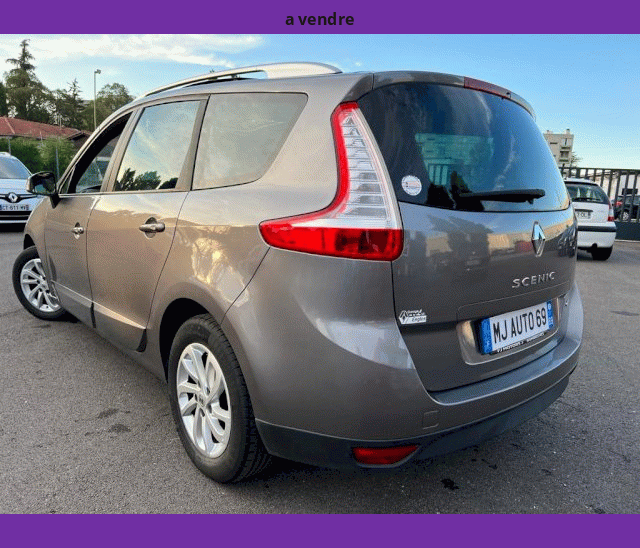 Renault Renault Scenic 1.5L DCI 110CV TOIT OUVRANT GPS 7 PLACES
