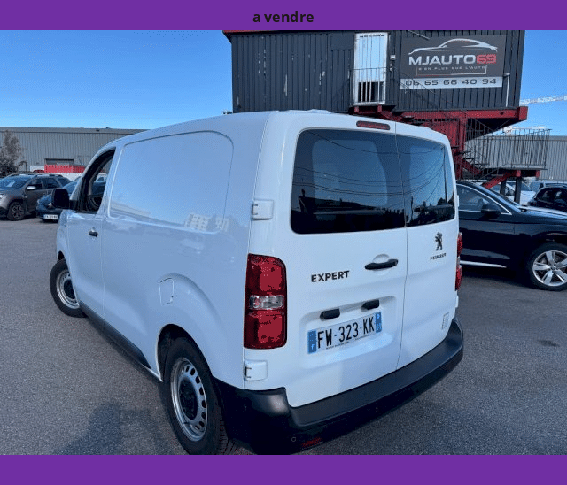 Peugeot Peugeot Expert III 1.5L BLUEHDI 120cv FOURGON VITRE GPS COMPACT PREMIUM