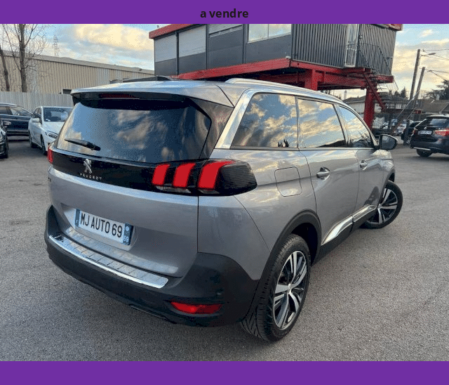 Peugeot Peugeot 5008 1.6L BLUEHDI 120cv TOIT OUVRANT CUIR GPS LED CAMERA 7PL.