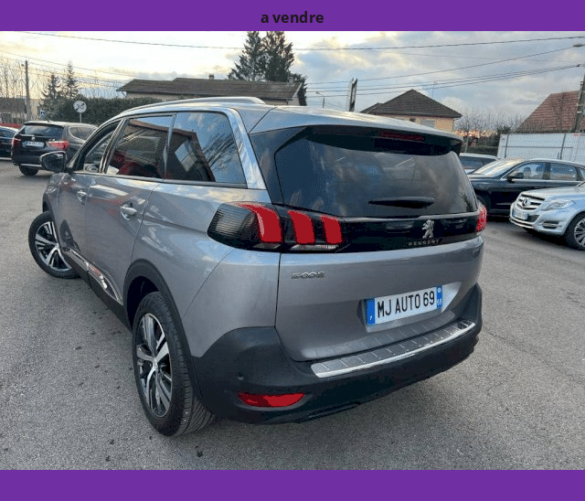 Peugeot Peugeot 5008 1.6L BLUEHDI 120cv TOIT OUVRANT CUIR GPS LED CAMERA 7PL.