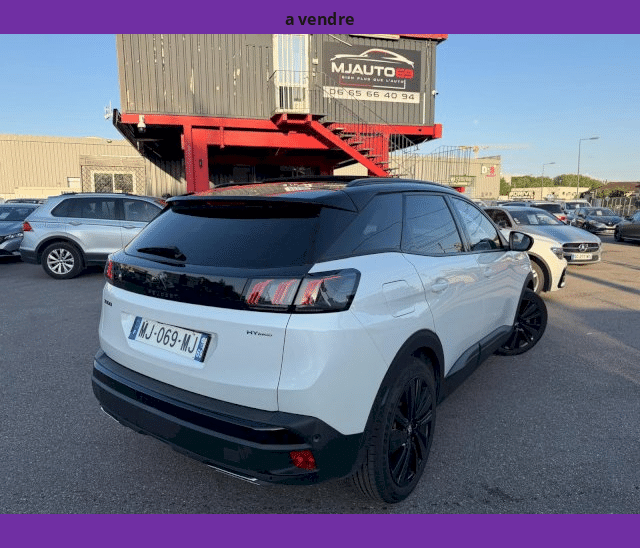 Peugeot Peugeot 3008 II 1.6L HYBRID 225cv TOIT OUVRANT CUIR CAMERA GPS XENON LED BVA EAT8 GT Pack