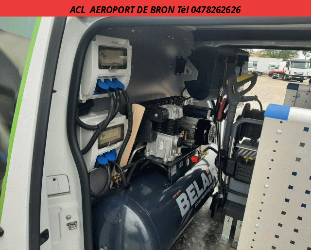 Peugeot Peugeot Expert L2 H1 2.0 HDI EAT8 LAVAGE AUTOMOBIL