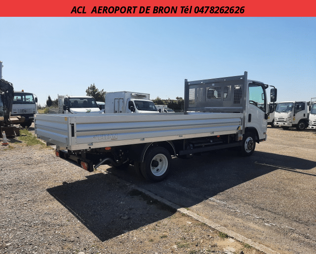 Isuzu ACL362 M27 H 3.0 L 150ch Petite Série Plateau 4.50x2.10