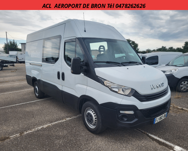 Iveco Daily CABINE 7 PLACES 35 S 13 R.S 