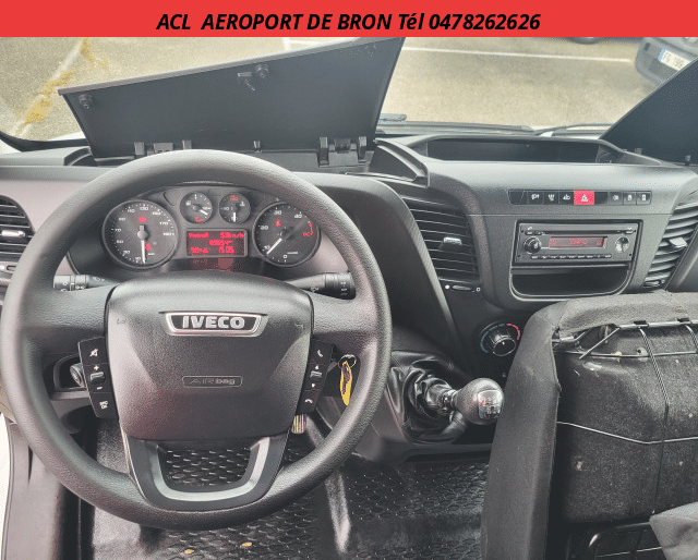 Iveco Daily CABINE 7 PLACES 35 S 13 R.S 