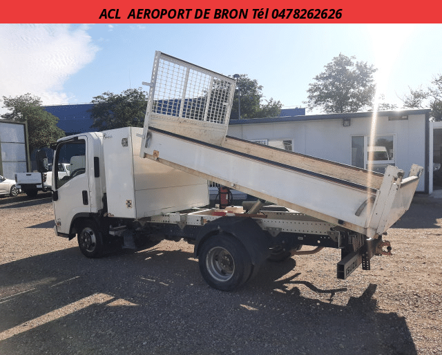 Isuzu Isuzu M21 BENNE + COFFRE M21 120 R.J