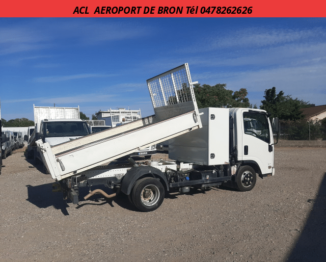 Isuzu Isuzu M21 BENNE + COFFRE M21 120 R.J