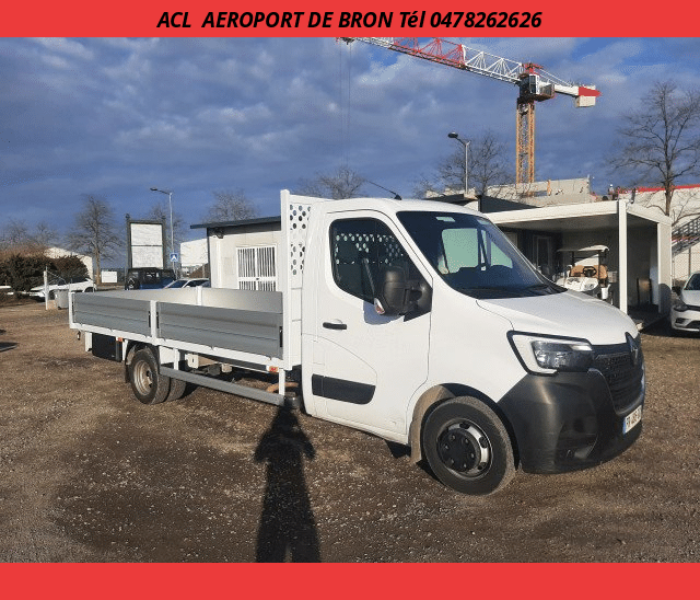 Renault Renault Master 2.3  DCI 130 R.J PLATEAU NEUF 4.50m