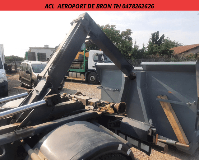 Isuzu F14 5.2L 240 Bras ampliroll Marrel