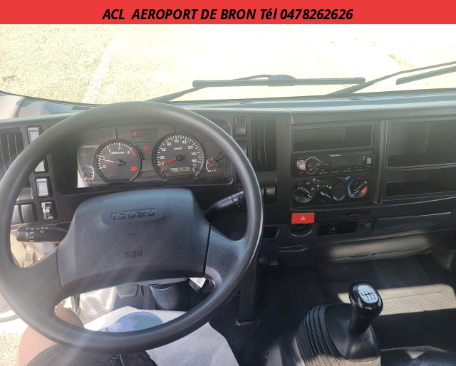 Isuzu Isuzu M21 BENNE + COFFRE M21 120 R.J