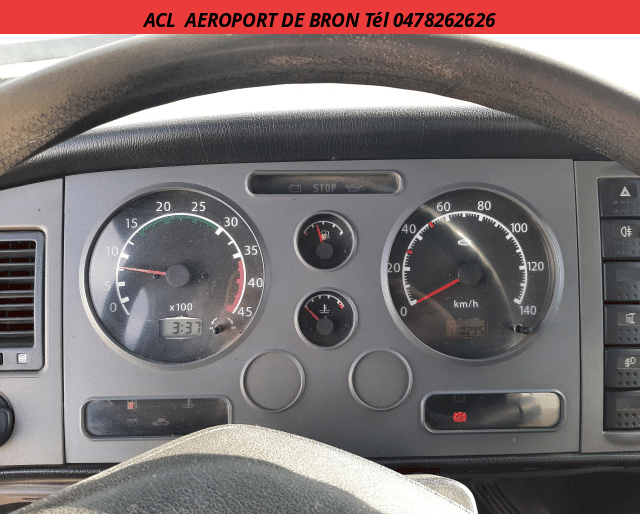 Nissan Nissan Atleon 3.0L 150ch Benne et coffre