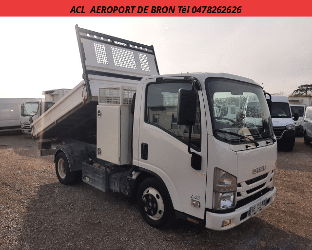 Isuzu Isuzu N-Series BENNE + COFFRE 3.0 L 150 R.J