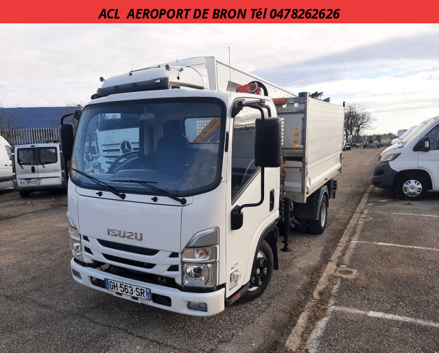 Isuzu Isuzu N-Series BENNE + GRUE 120 CV R.J