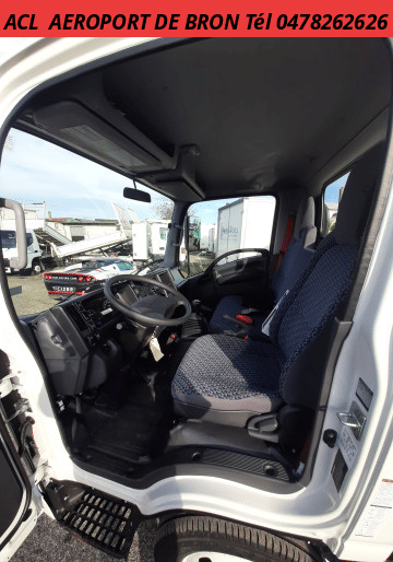 Isuzu M27 POLY BENNE D30C32 + COFFRE 3.0L 150 R.J