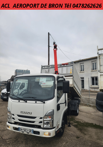 Isuzu Isuzu N-Series BENNE + GRUE 120 CV R.J