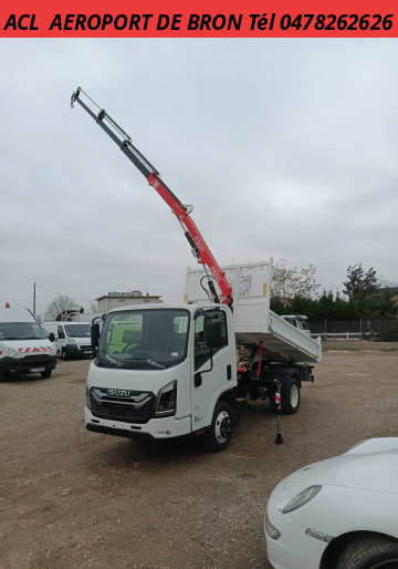 Isuzu M27 F BENNE + GRUE FASSI F30M + RADIOCOMMANDE 3.0 L 150
