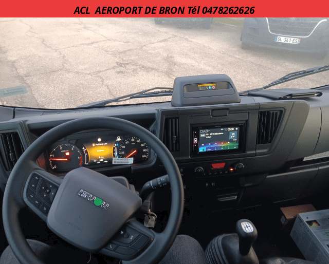 Isuzu M27 H PLATEAU ALU RIDEAUX COULI 4,5X1,95 3.0 L 150