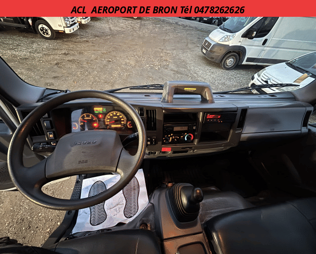 Isuzu Isuzu N-Series GRUE F50A.0.23 P75 5.2L 190TRIBENNE