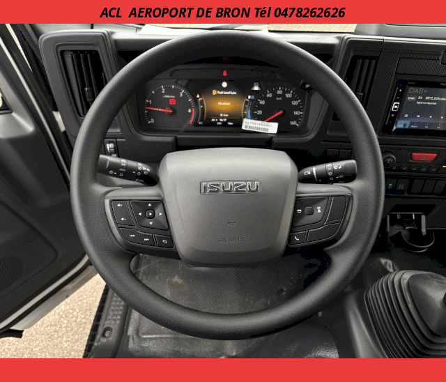 Isuzu M27 H PLATEAU ALU RIDEAUX COULI 4,4X1,90 3.0 L 150