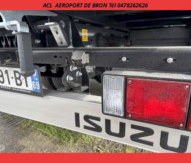 Isuzu ACL380 BENNE+COFFRE M21 T F AISIN R.J