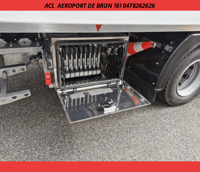 Isuzu F11 F11 M AIR SUSPENSION A/C NEES2 AEBS
