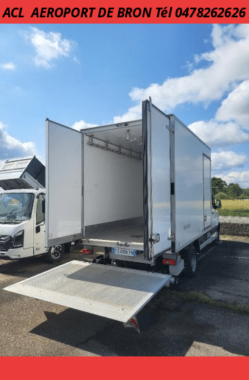 Mercedes-Benz Sprinter CAISSE FRIGO RTE ET SECTEUR + HAYON 516 CDI