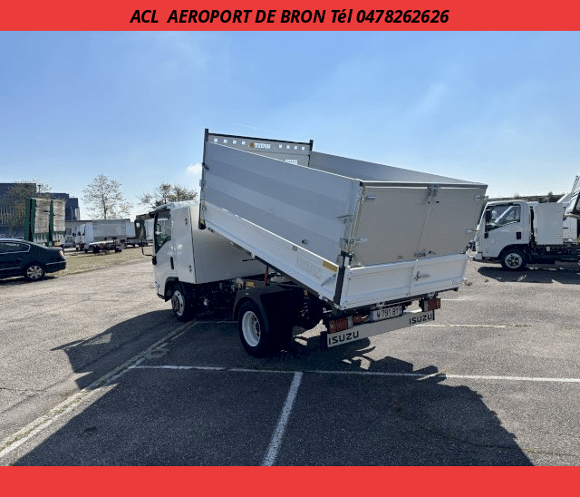 Isuzu M21 BENNE+COFFRE  M21 T HEAVY F AISIN R.J