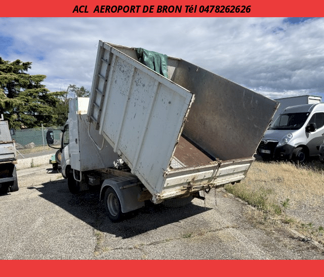 Toyota Toyota Dyna Ccb BENNE + COFFRE 2.5 D
