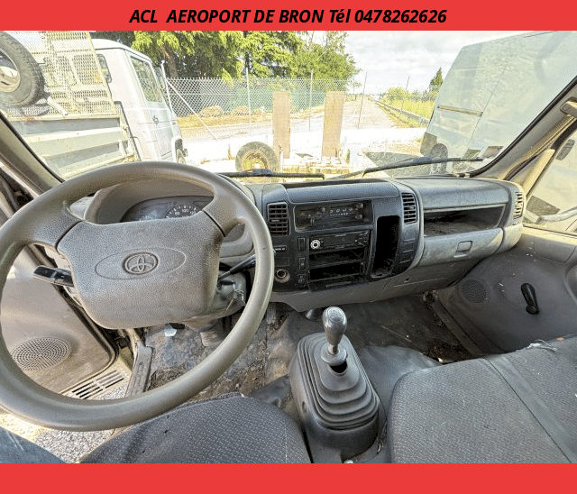 Toyota Toyota Dyna Ccb BENNE + COFFRE 2.5 D