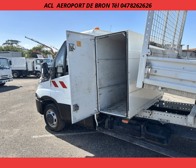 Iveco Iveco Daily Ccb BENNE + COFFRE 2.3 L 140 R.J