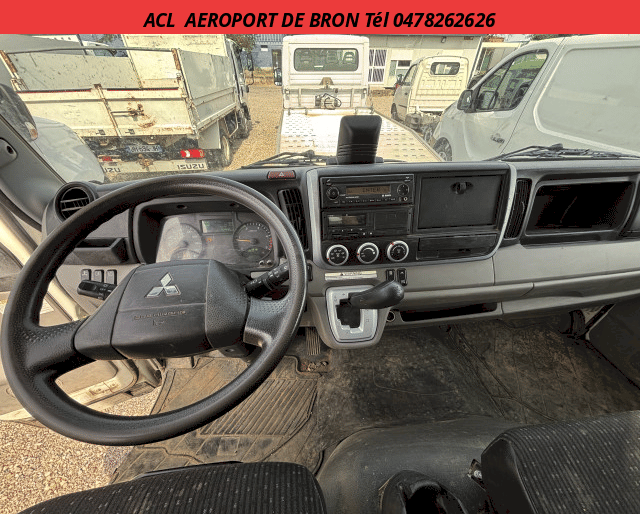 Fuso Canter BENNE+COFFRE 3.0L 180 CV 7T5 BOITE AUTO R.J