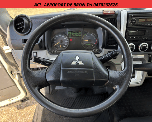 Fuso Canter BENNE+COFFRE 3.0L 180 CV 7T5 BOITE AUTO R.J