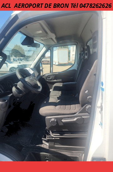 Iveco Daily CAISSE FRIGO PORTE VIANDE 35C18