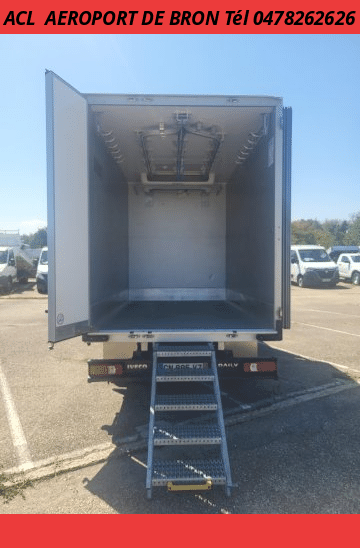 Iveco Daily CAISSE FRIGO PORTE VIANDE 35C18