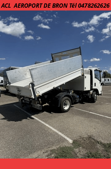 Isuzu Isuzu N-Series BENNE + COFFRE 3.0 L 150 R.J