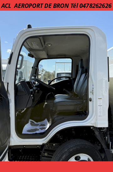 Isuzu Isuzu N-Series BENNE + COFFRE 3.0 L 150 R.J