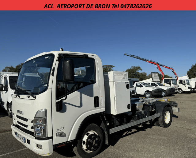 Isuzu Isuzu N-Series BRAS + COFFRE 3.0 L 150 R.J
