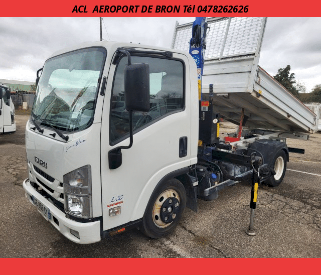 Isuzu Isuzu N-Series BENNE + GRUE PM 3.0 L 150 R.J